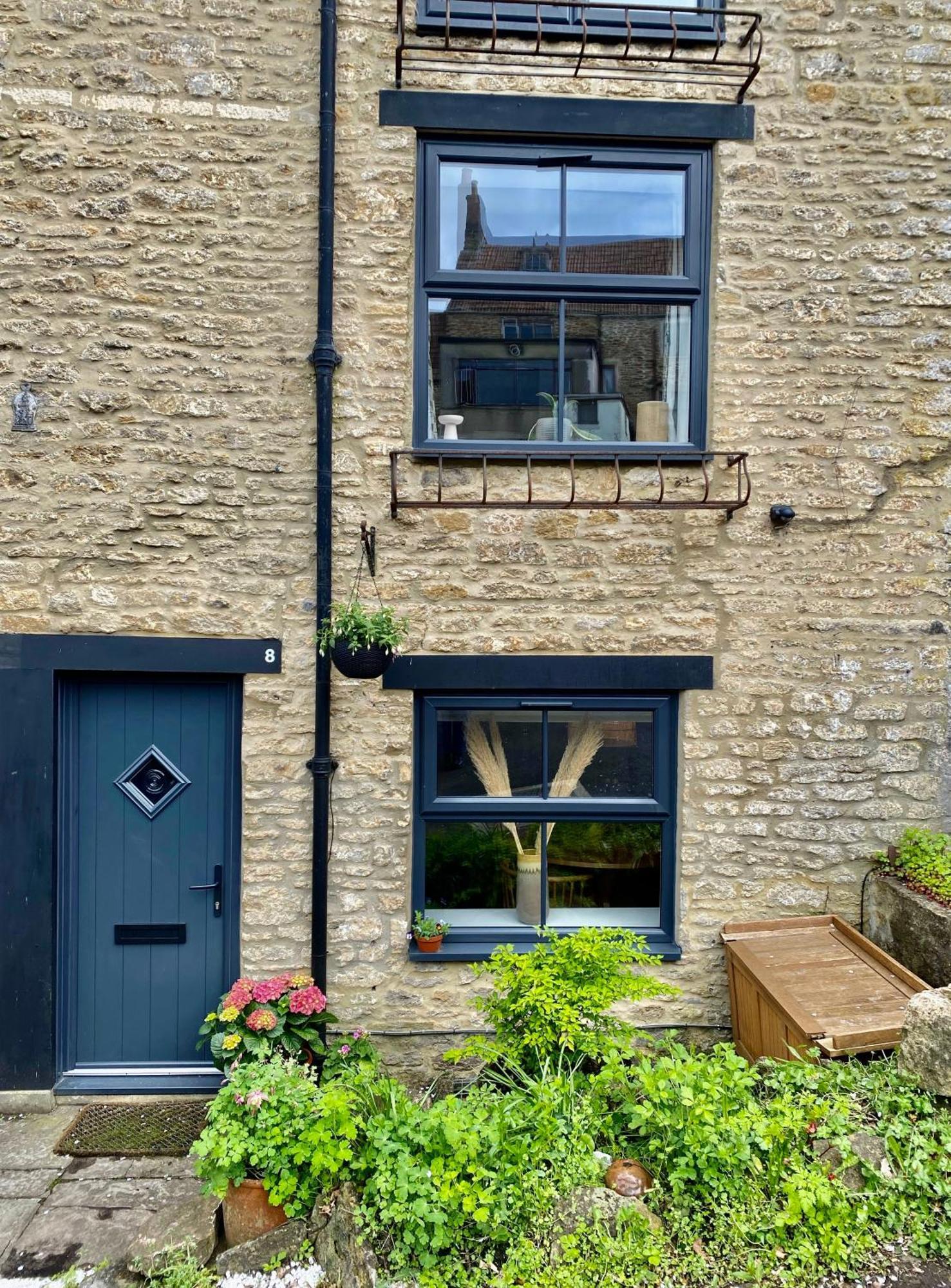 Weaver's In Frome