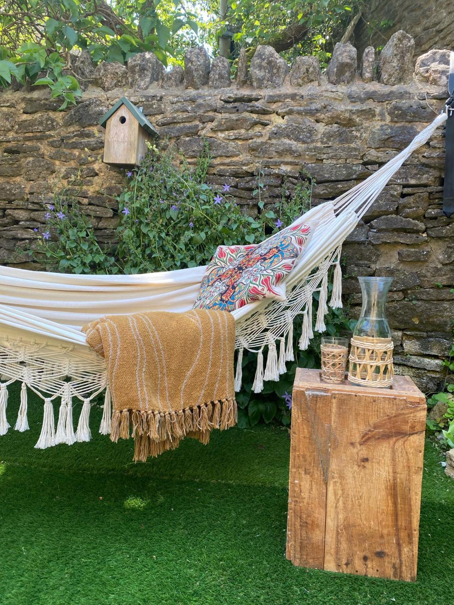 Weaver's In * Frome